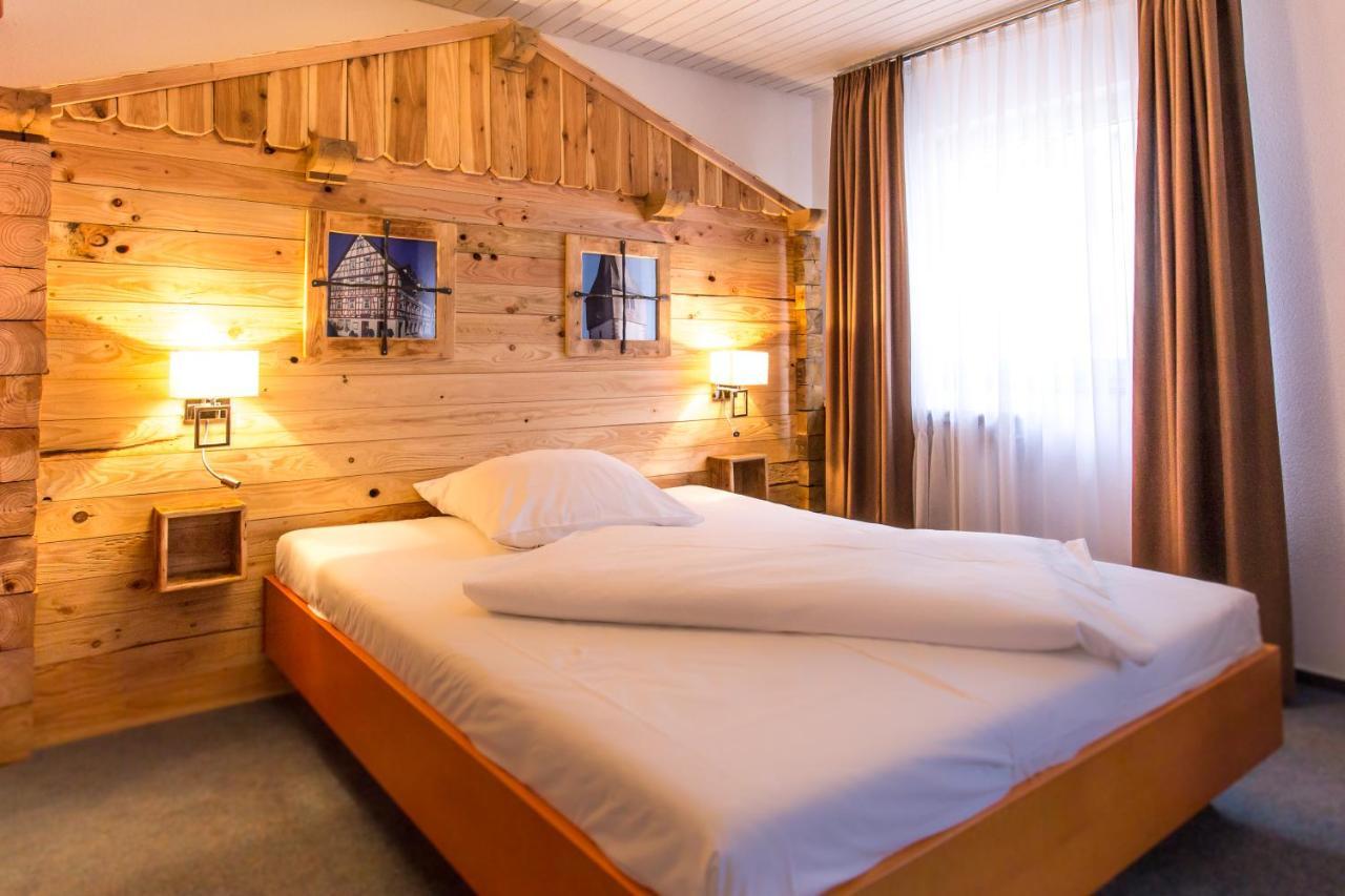 Jaeger'S Landhaus Roessle Niedernhall Extérieur photo